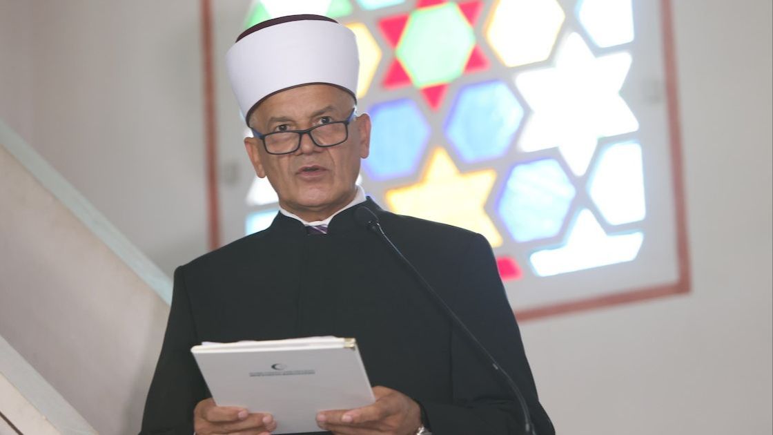 Banjalučki muftija Ismail ef. Smajlović za “Avaz”: Dove nas čine jačim, a naše životno okruženje boljim